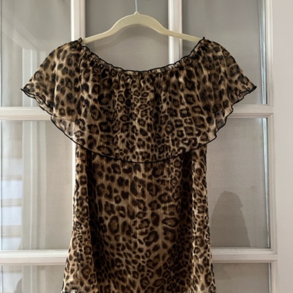 Leopard Off-The-Shoulder Capelet Top - Picture 2 of 3